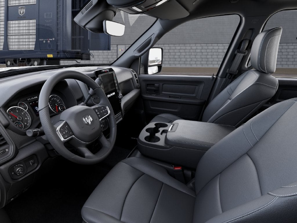 2027 RAM 3500 RAM 3500 TRADESMAN CREW CAB 4X4 8' BOX