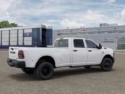 2027 RAM 3500 RAM 3500 TRADESMAN CREW CAB 4X4 8' BOX