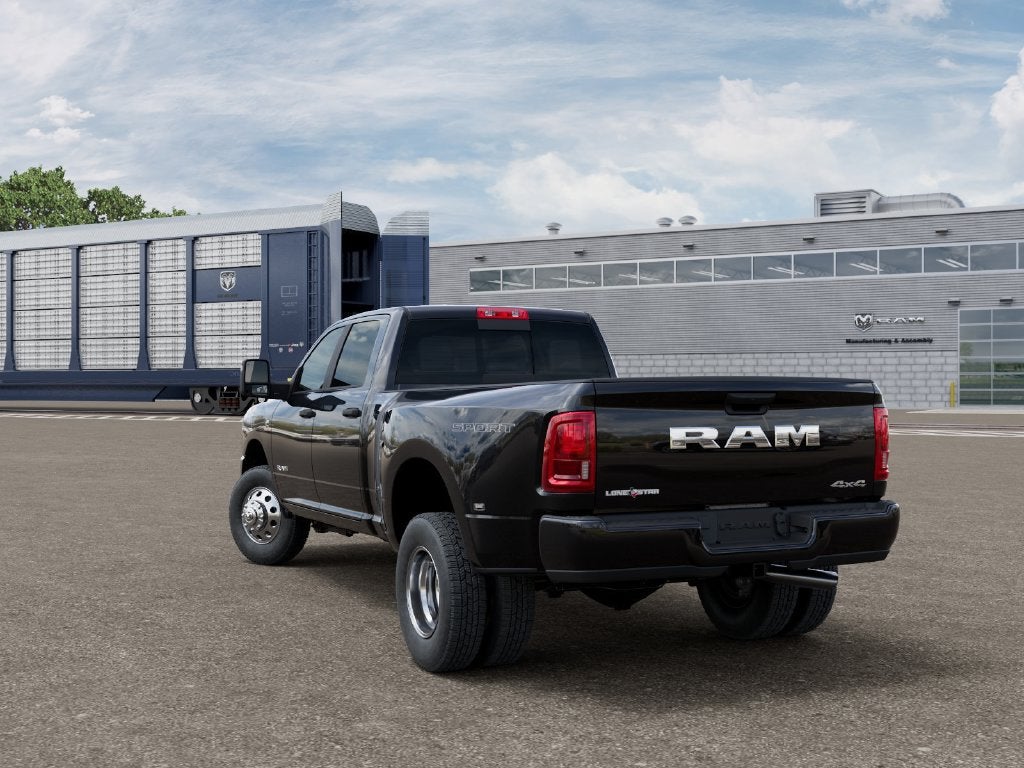 2027 RAM 3500 RAM 3500 LONE STAR CREW CAB 4X4 8' BOX