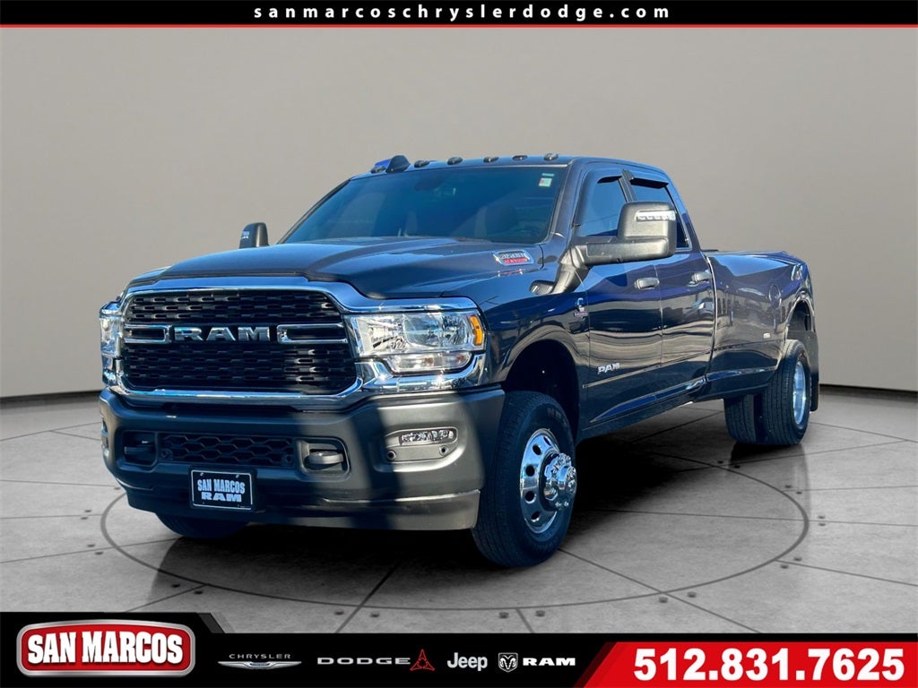 2024 RAM 3500 Lone Star Crew Cab 4x4 8' Box