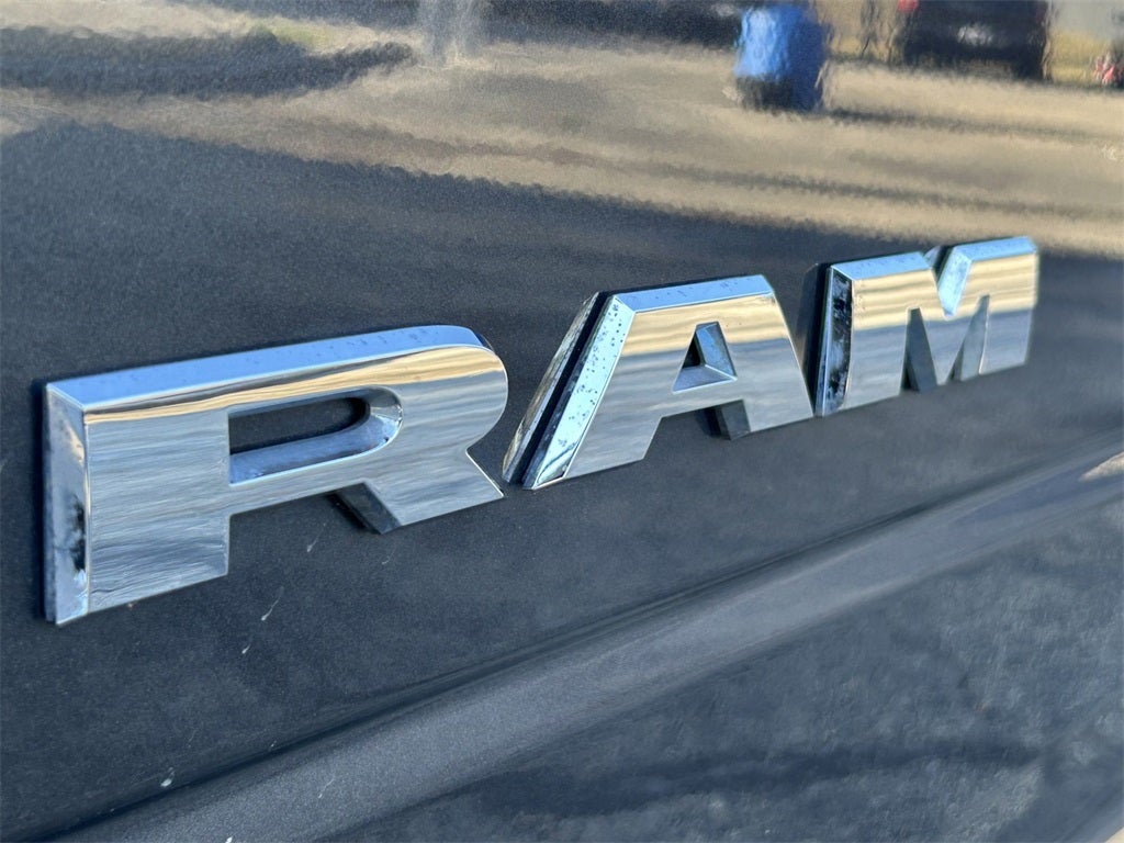 2024 RAM 3500 Lone Star Crew Cab 4x4 8' Box