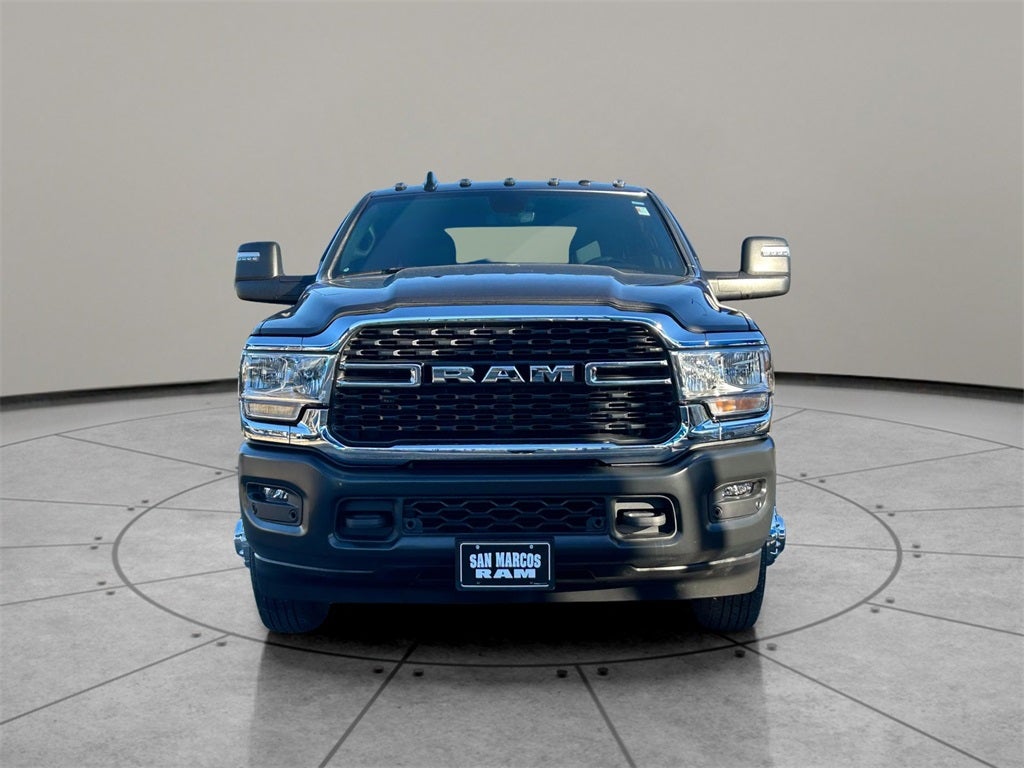 2024 RAM 3500 Lone Star Crew Cab 4x4 8' Box