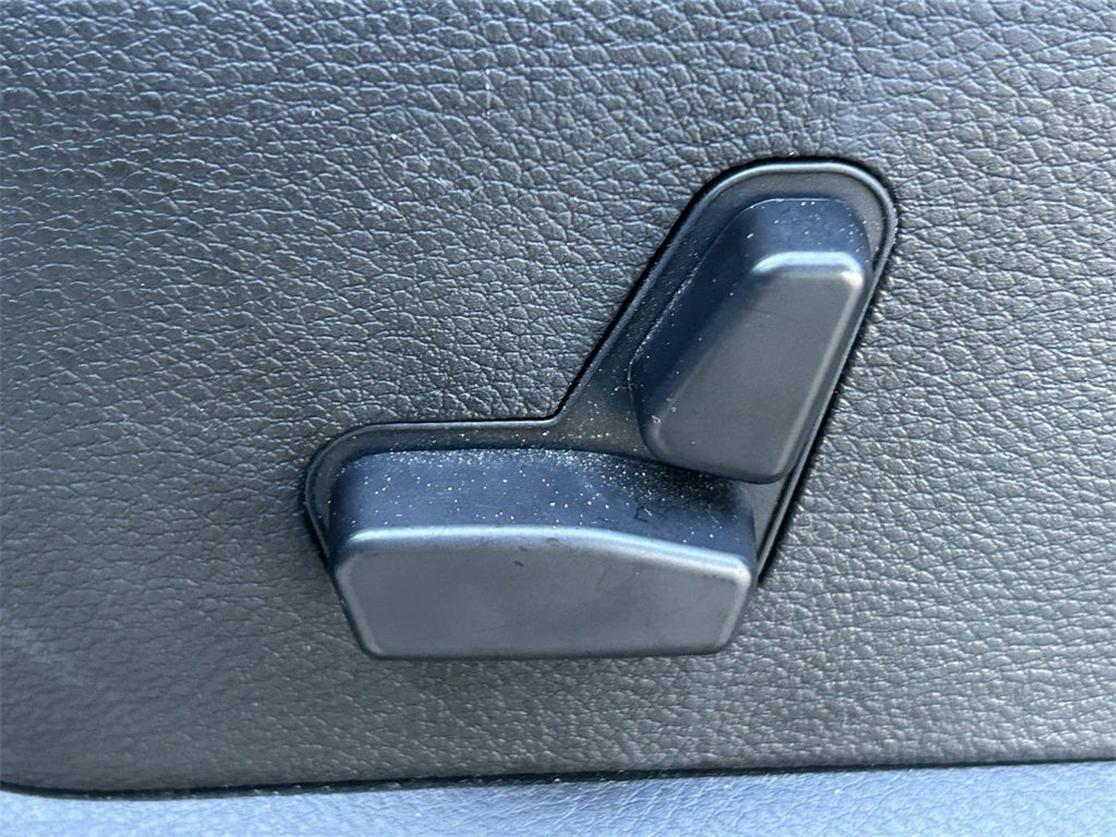 2024 RAM 3500 Lone Star Crew Cab 4x4 8' Box