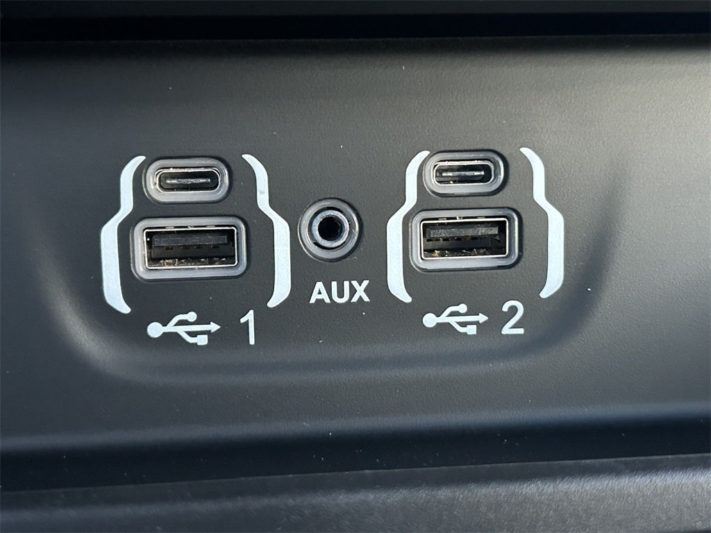 2024 RAM 3500 Lone Star Crew Cab 4x4 8' Box