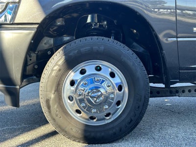 2024 RAM 3500 Lone Star Crew Cab 4x4 8' Box