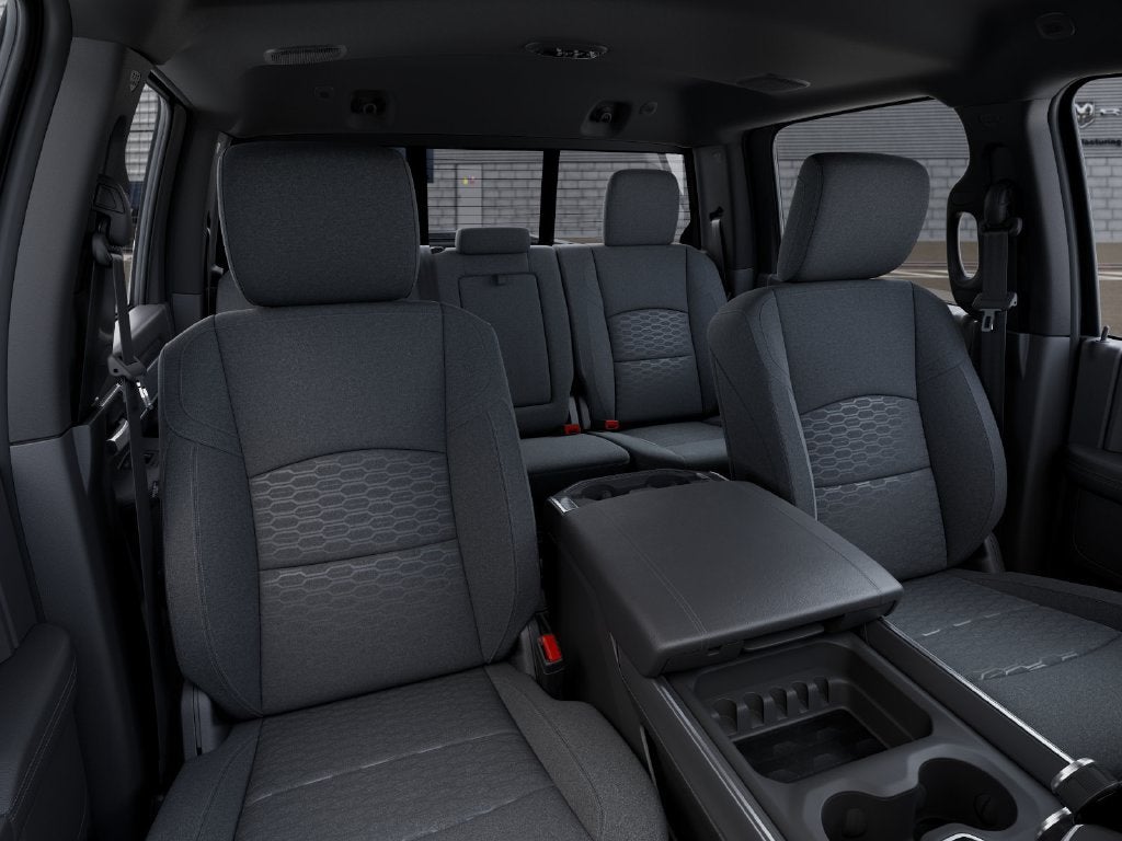 2027 RAM 3500 RAM 3500 LONE STAR CREW CAB 4X4 8' BOX
