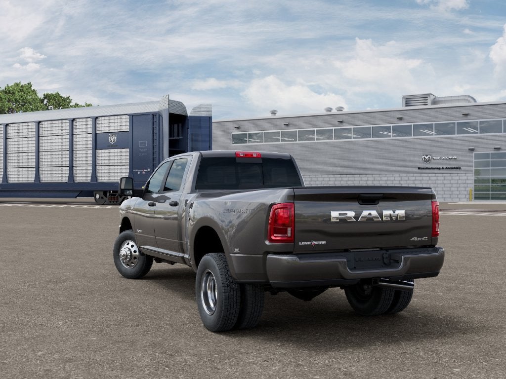 2027 RAM 3500 RAM 3500 LONE STAR CREW CAB 4X4 8' BOX