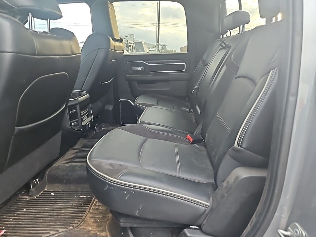 2024 RAM 3500 Laramie Crew Cab 4x4 8' Box