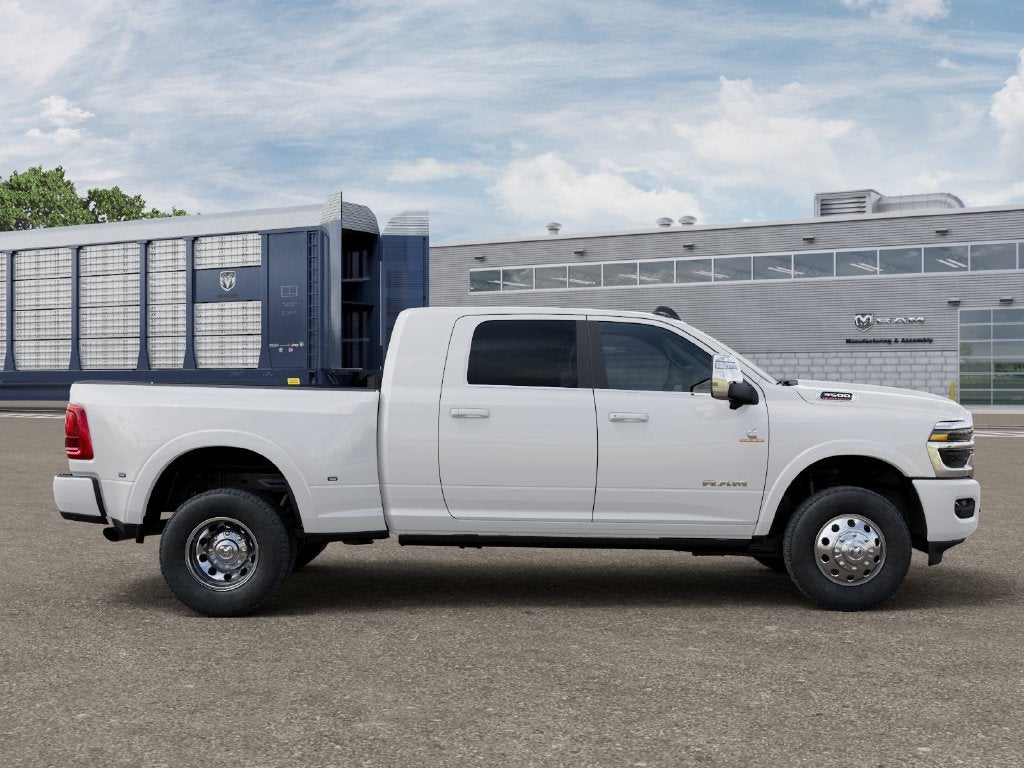 2027 RAM 3500 RAM 3500 LONGHORN MEGA CAB 4X4 6'4' BOX