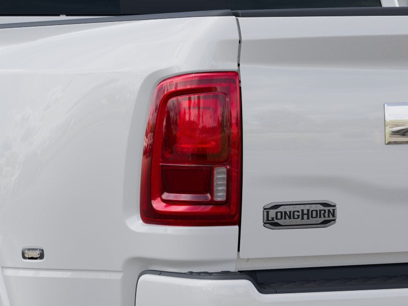2027 RAM 3500 RAM 3500 LONGHORN MEGA CAB 4X4 6'4' BOX