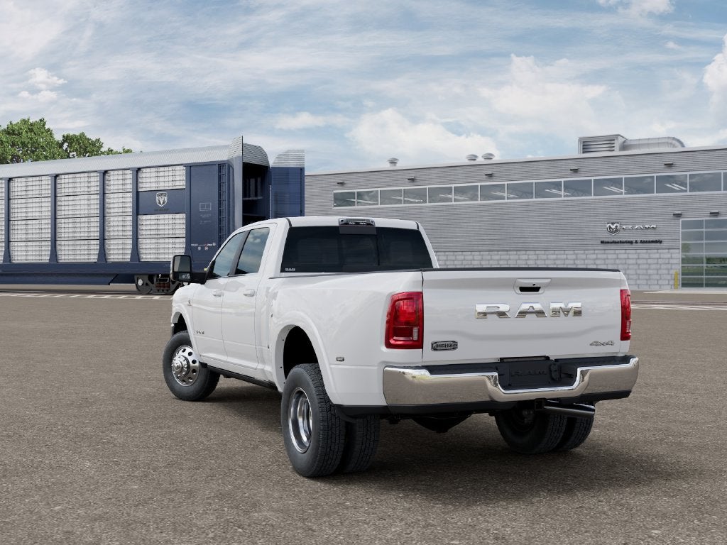 2027 RAM 3500 RAM 3500 LIMITED LONGHORN CREW CAB 4X4 8' BOX