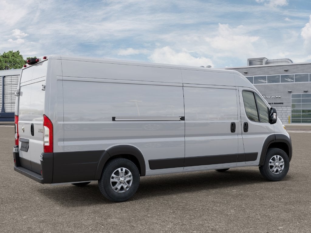 2027 RAM Promaster SLT