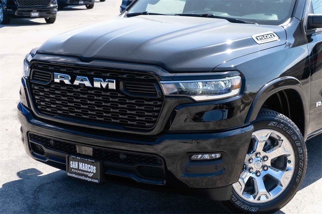 2026 RAM Ram 1500 RAM 1500 LONE STAR CREW CAB 4X2 5'7' BOX