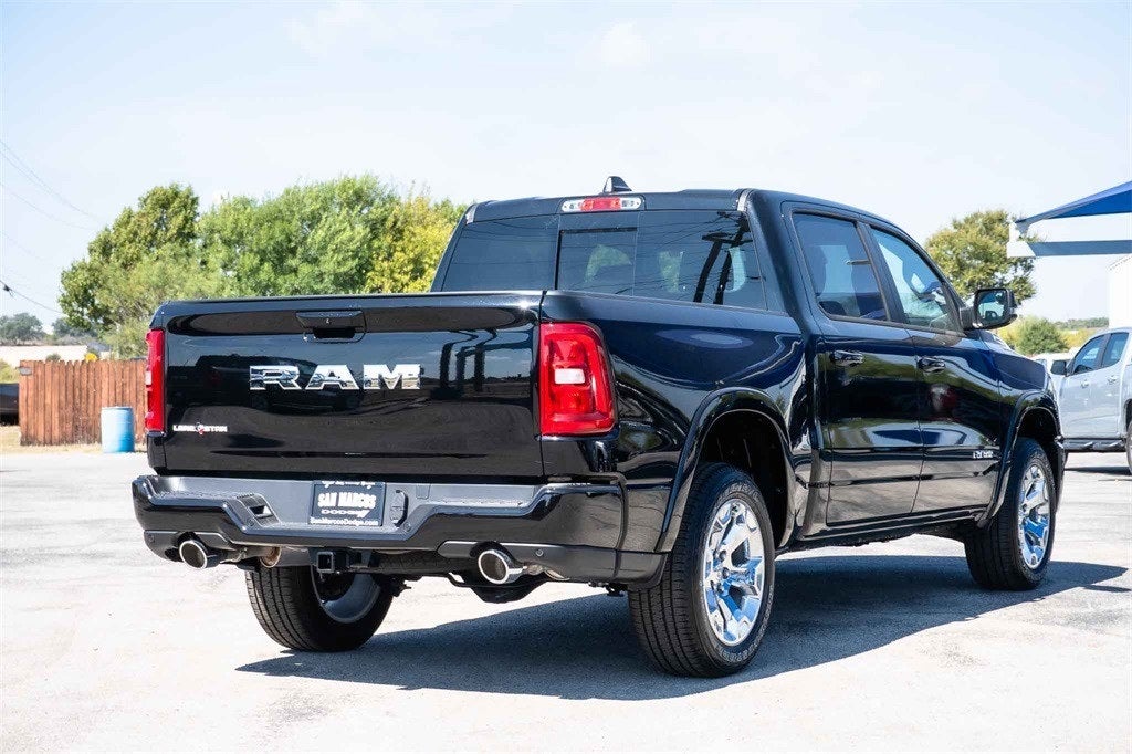 2026 RAM Ram 1500 RAM 1500 LONE STAR CREW CAB 4X2 5'7' BOX