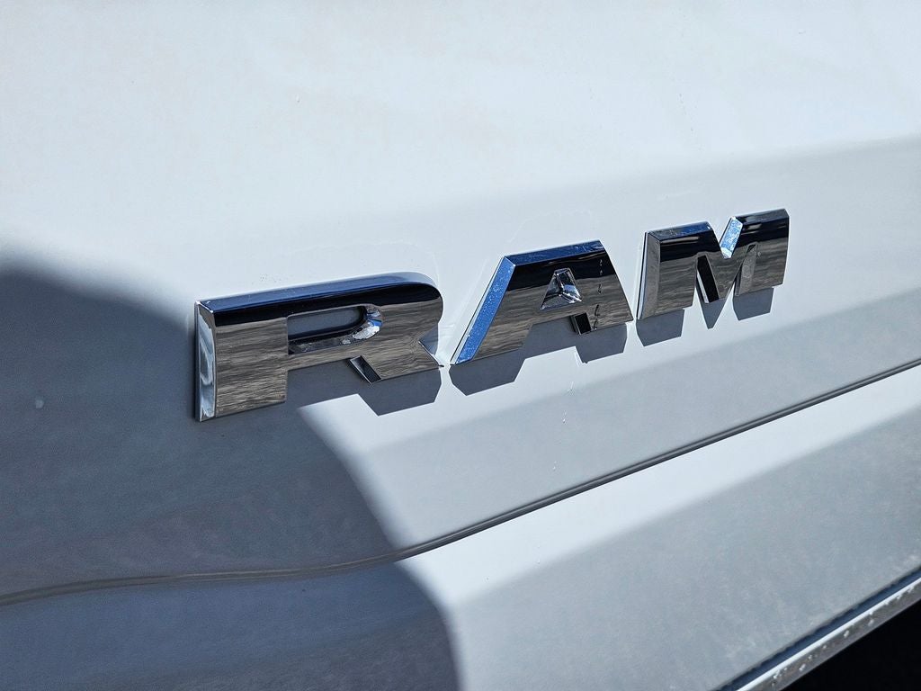 2026 RAM Ram 1500 RAM 1500 LONE STAR CREW CAB 4X2 5'7' BOX