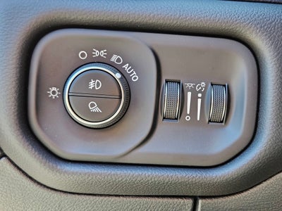 2026 RAM Ram 1500 RAM 1500 LONE STAR CREW CAB 4X2 5'7' BOX