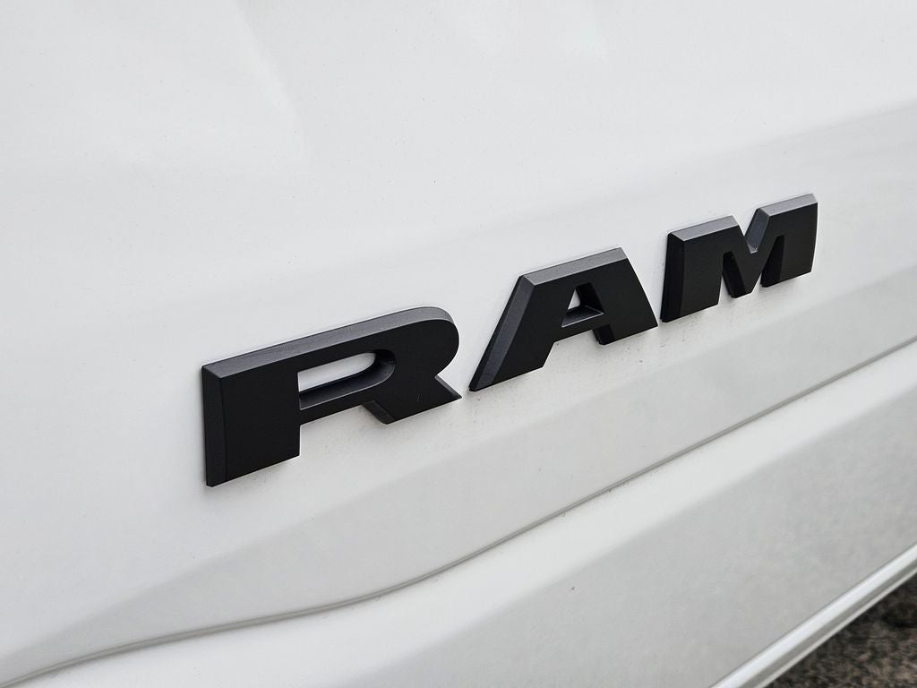 2026 RAM Ram 1500 RAM 1500 LONE STAR CREW CAB 4X2 5'7' BOX