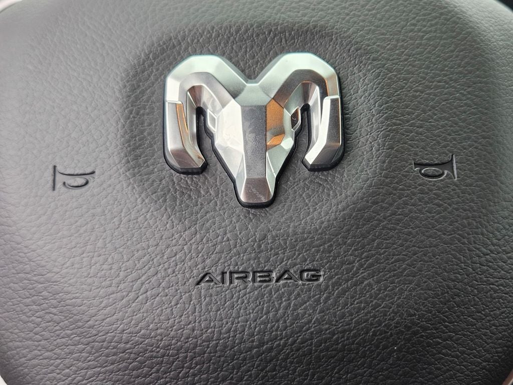2026 RAM Ram 1500 RAM 1500 LONE STAR CREW CAB 4X2 5'7' BOX