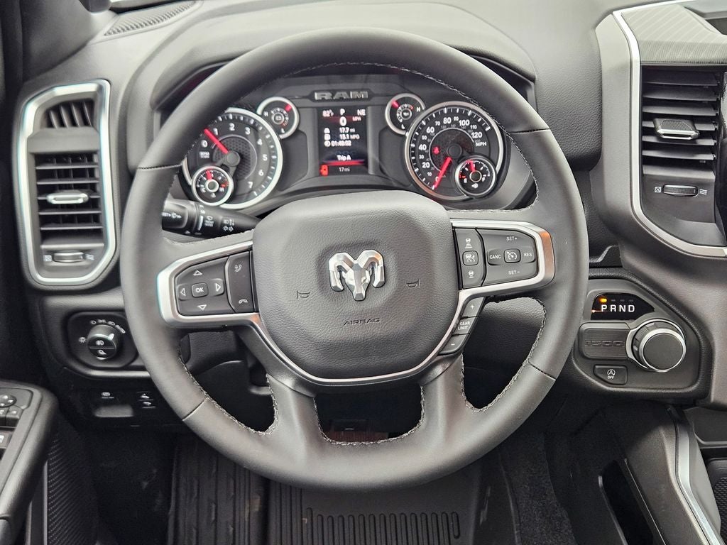 2026 RAM Ram 1500 RAM 1500 LONE STAR CREW CAB 4X2 5'7' BOX