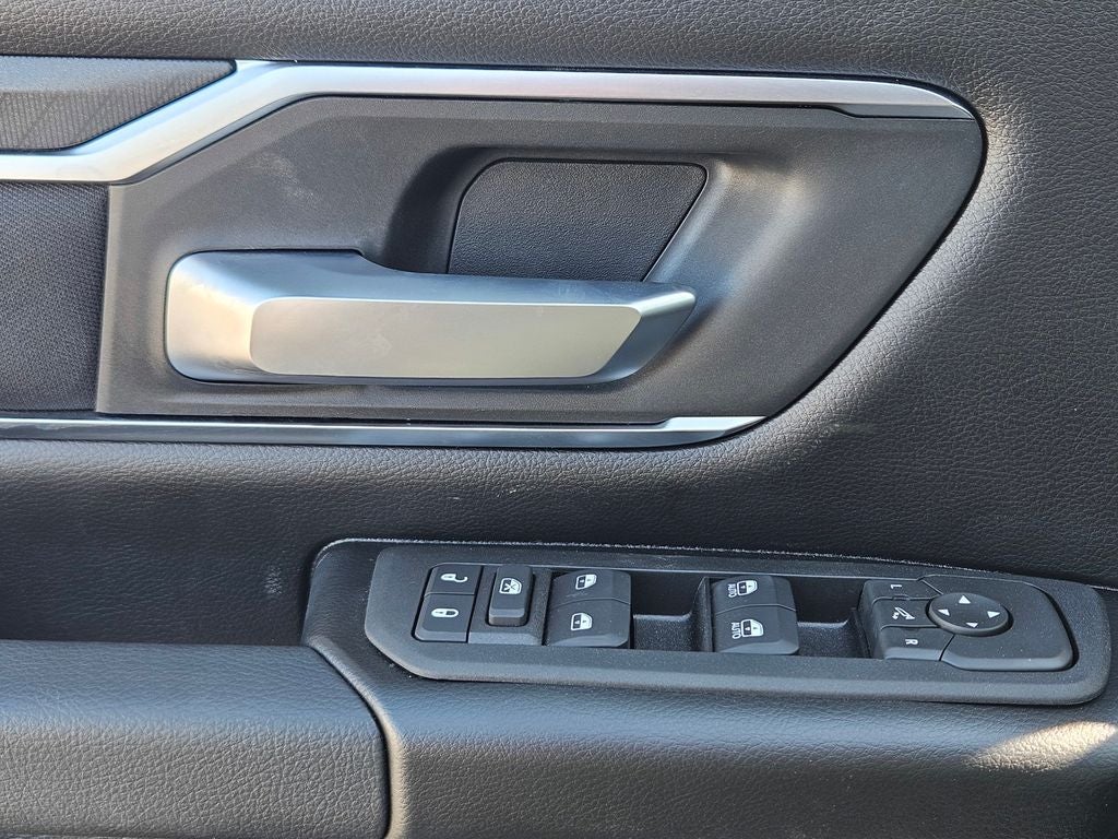 2026 RAM Ram 1500 RAM 1500 LONE STAR CREW CAB 4X2 5'7' BOX