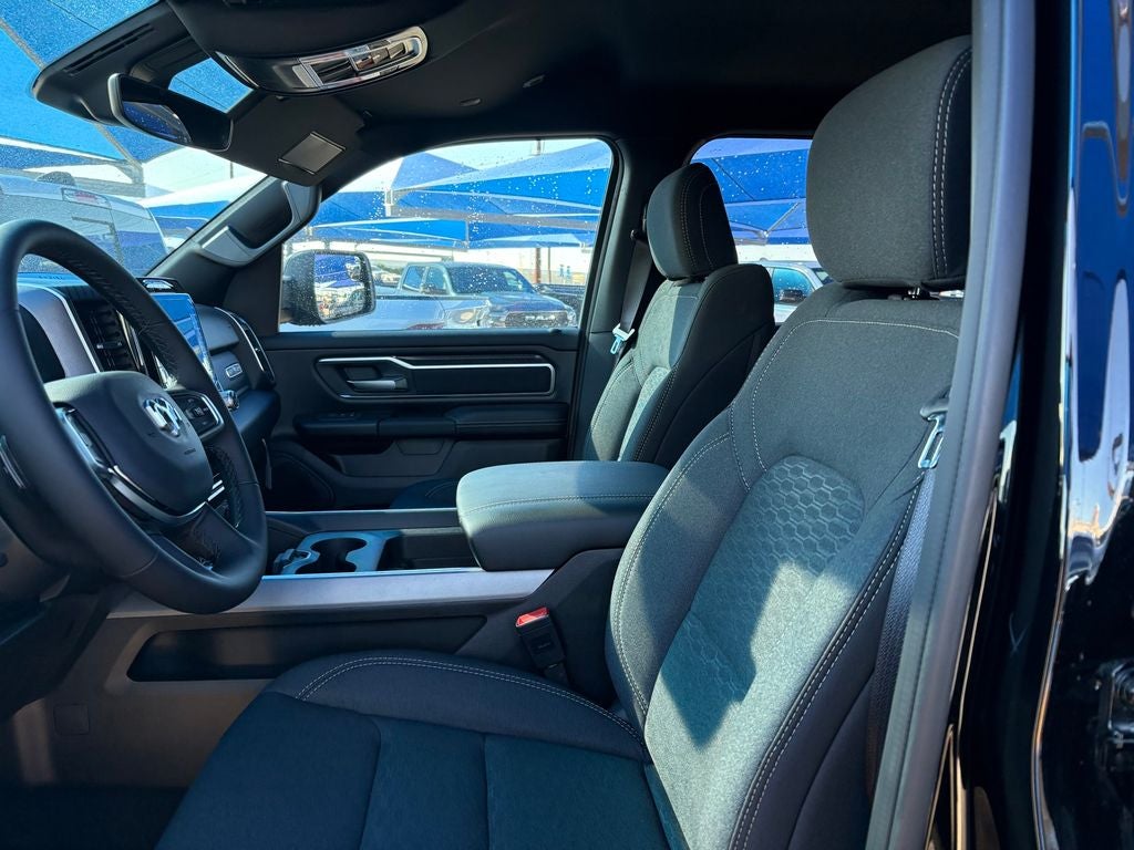 2026 RAM Ram 1500 RAM 1500 LONE STAR CREW CAB 4X2 5'7' BOX