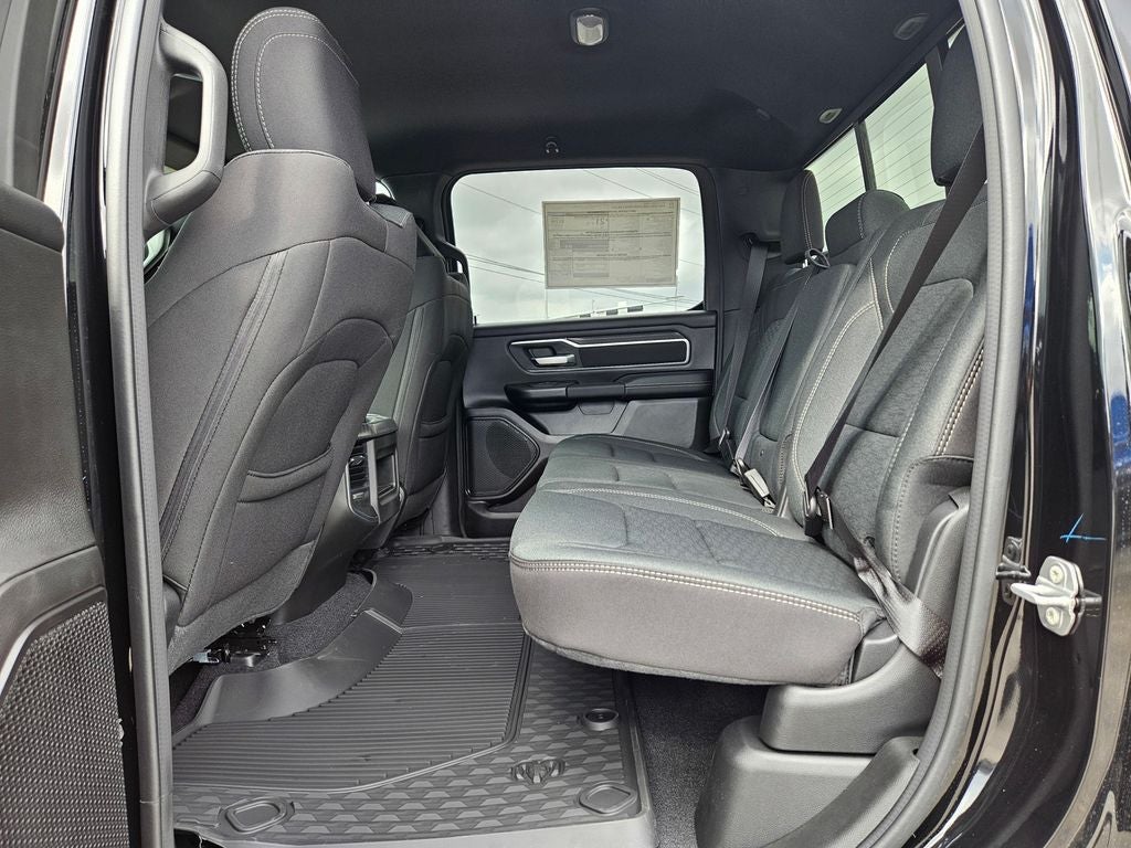 2026 RAM Ram 1500 RAM 1500 LONE STAR CREW CAB 4X2 5'7' BOX