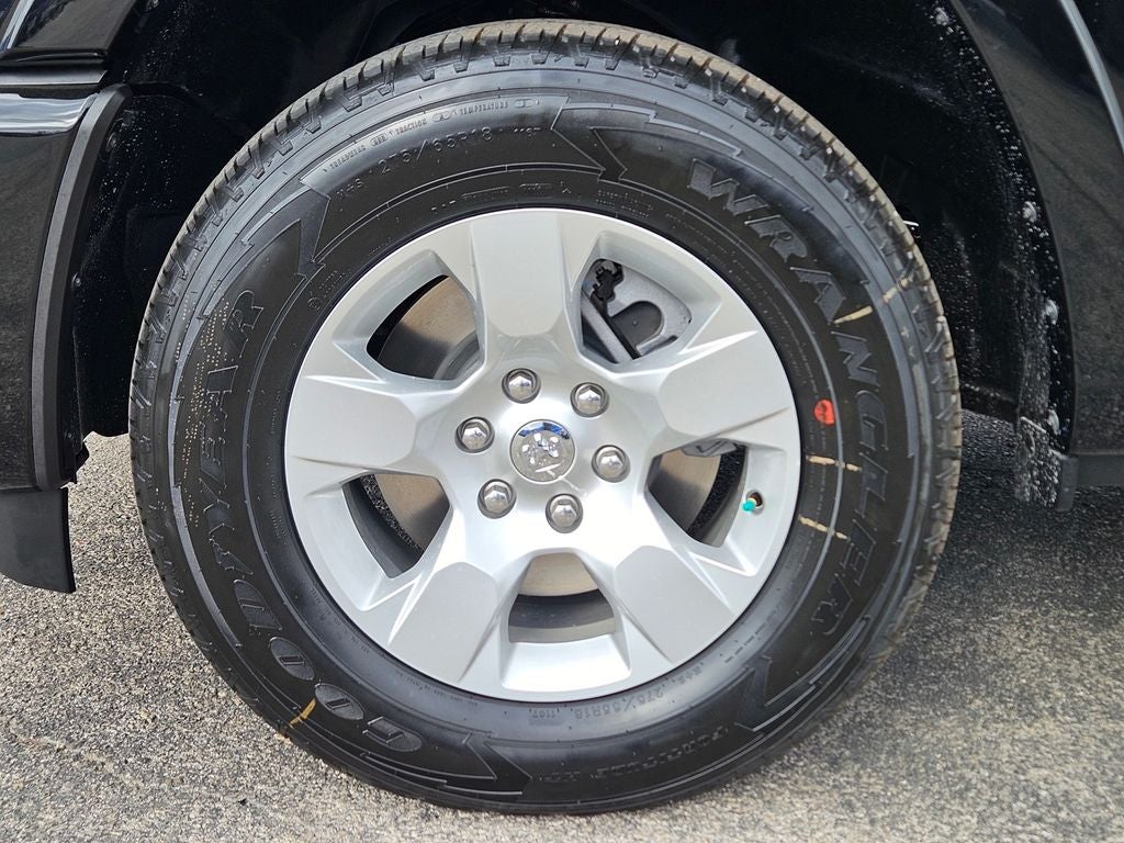 2026 RAM Ram 1500 RAM 1500 LONE STAR CREW CAB 4X2 5'7' BOX