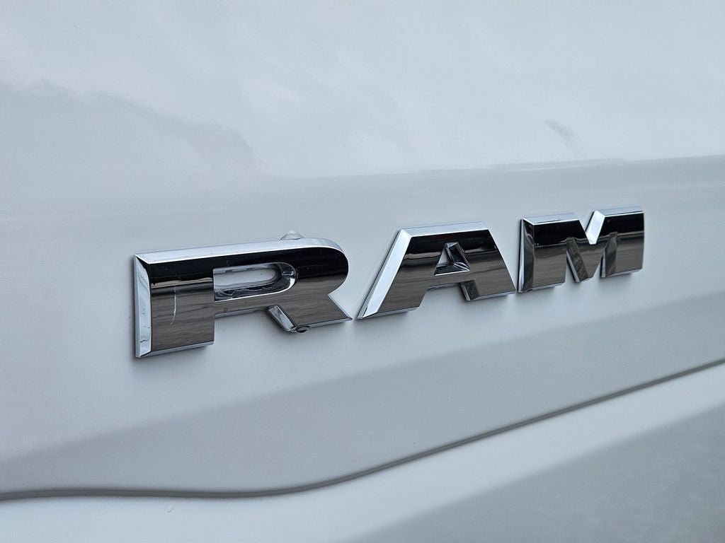 2026 RAM Ram 1500 RAM 1500 LONE STAR CREW CAB 4X2 5'7' BOX