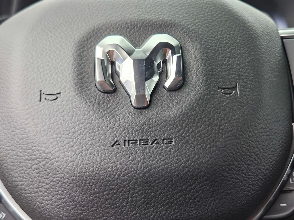 2026 RAM Ram 1500 RAM 1500 LONE STAR CREW CAB 4X2 5'7' BOX