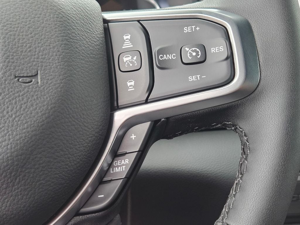 2026 RAM Ram 1500 RAM 1500 LONE STAR CREW CAB 4X2 5'7' BOX