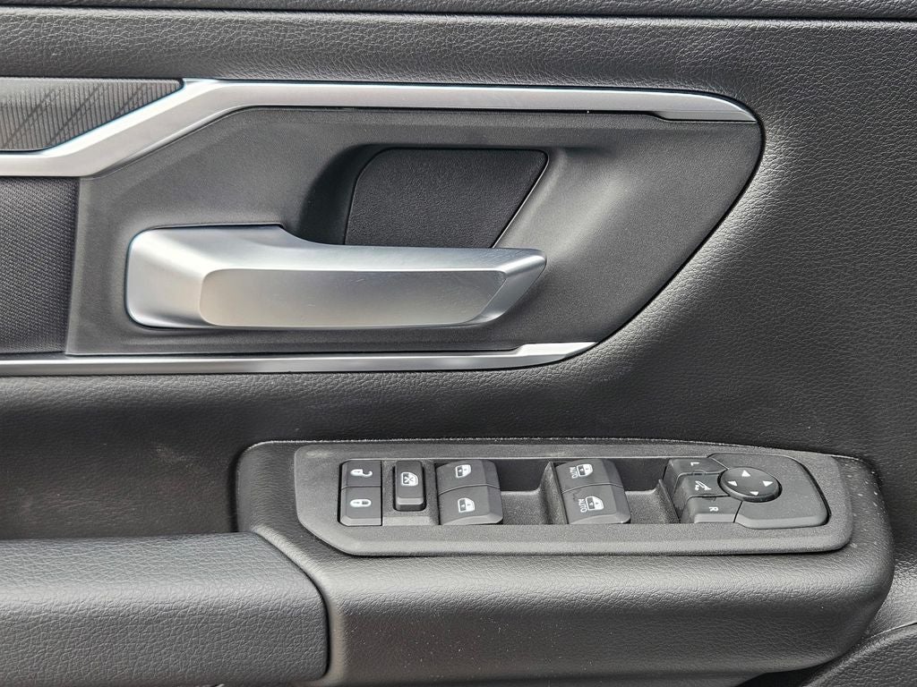 2026 RAM Ram 1500 RAM 1500 LONE STAR CREW CAB 4X2 5'7' BOX