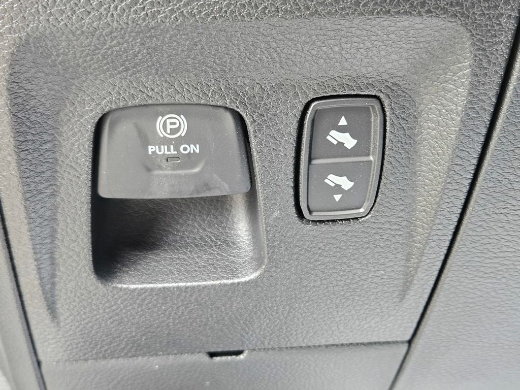 2026 RAM Ram 1500 RAM 1500 LONE STAR CREW CAB 4X2 5'7' BOX