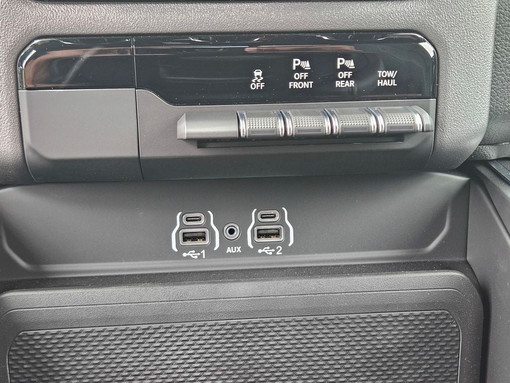 2026 RAM Ram 1500 RAM 1500 LONE STAR CREW CAB 4X2 5'7' BOX