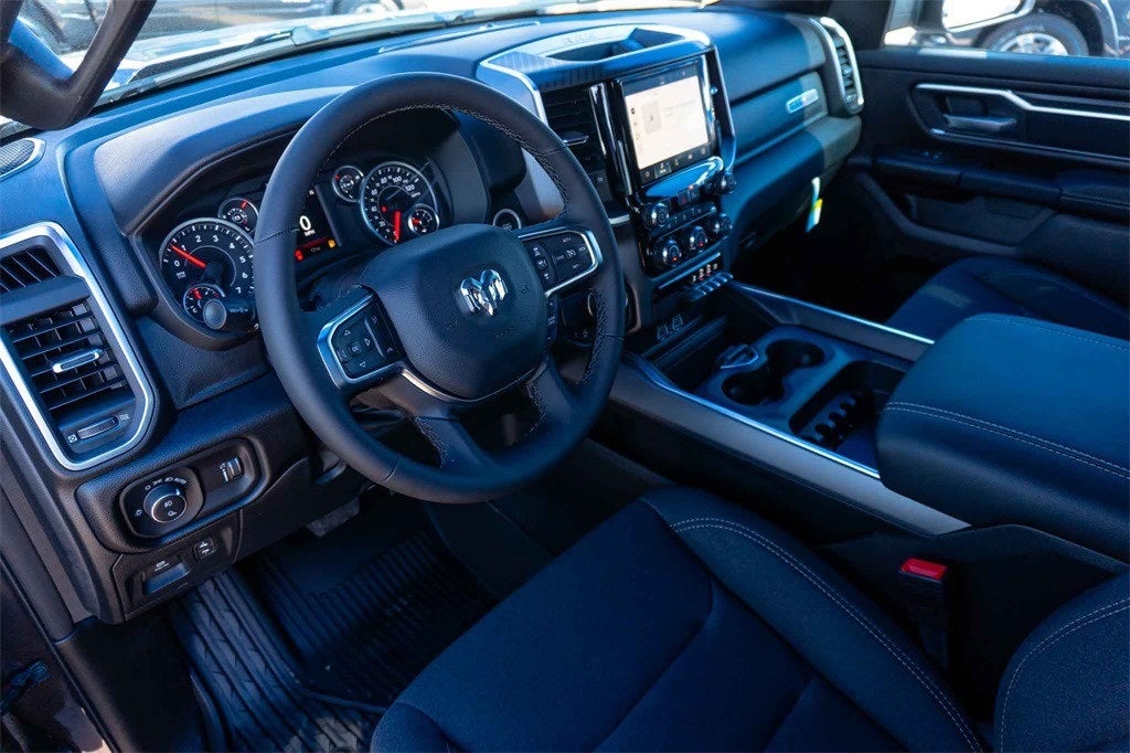 2026 RAM Ram 1500 RAM 1500 LONE STAR CREW CAB 4X2 5'7' BOX