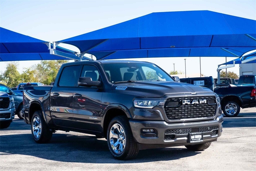 2026 RAM Ram 1500 RAM 1500 LONE STAR CREW CAB 4X2 5'7' BOX