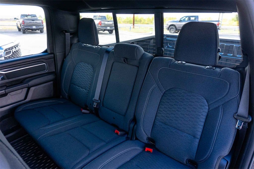 2026 RAM Ram 1500 RAM 1500 LONE STAR CREW CAB 4X2 5'7' BOX