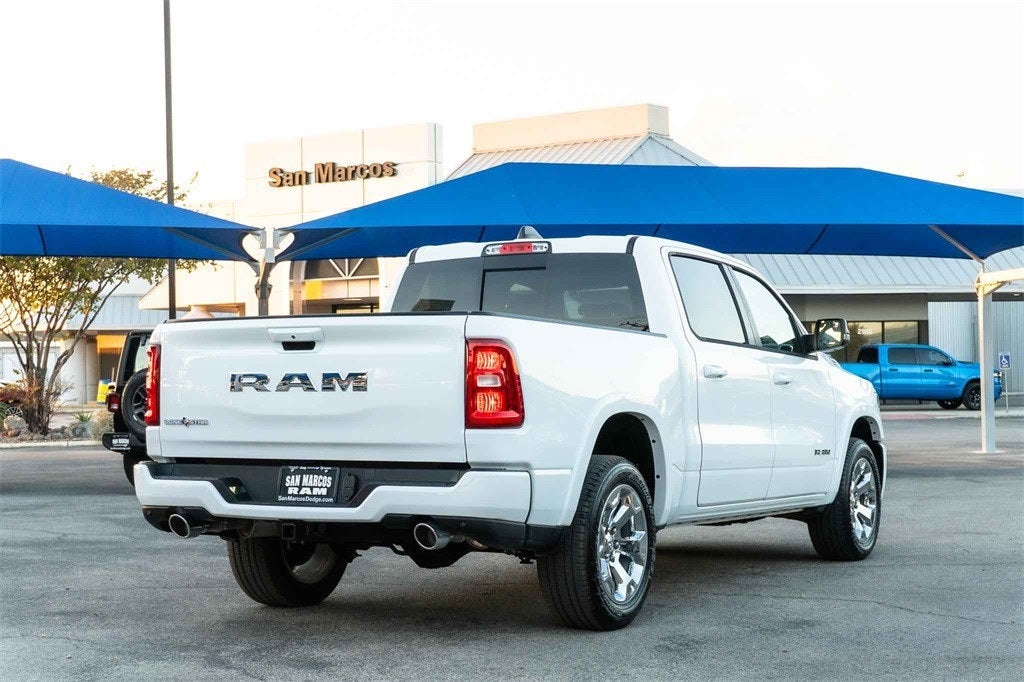 2026 RAM Ram 1500 RAM 1500 LONE STAR CREW CAB 4X2 5'7' BOX