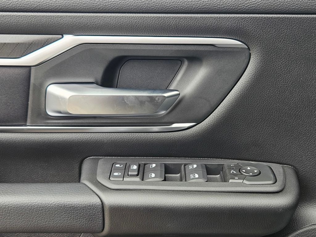 2026 RAM Ram 1500 RAM 1500 LONE STAR CREW CAB 4X2 5'7' BOX