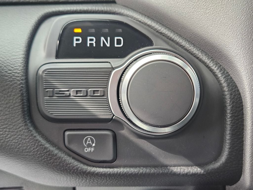 2026 RAM Ram 1500 RAM 1500 LONE STAR CREW CAB 4X2 5'7' BOX