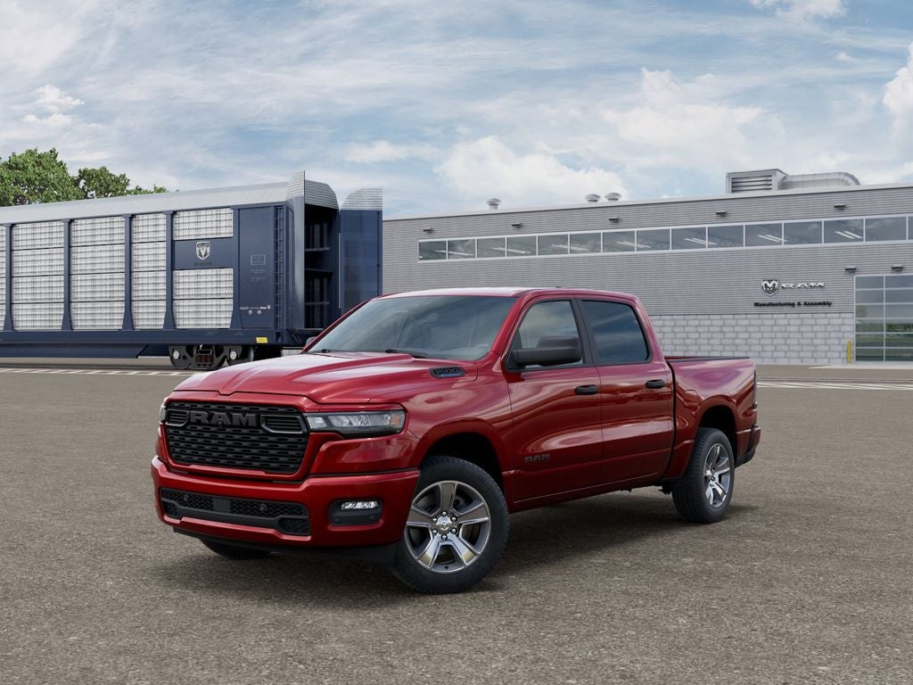 2026 RAM Ram 1500 RAM 1500 EXPRESS CREW CAB 4X2 5'7' BOX