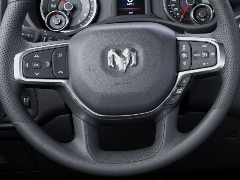 2027 RAM 1500 RAM 1500 TRADESMAN CREW CAB 4X2 5'7' BOX