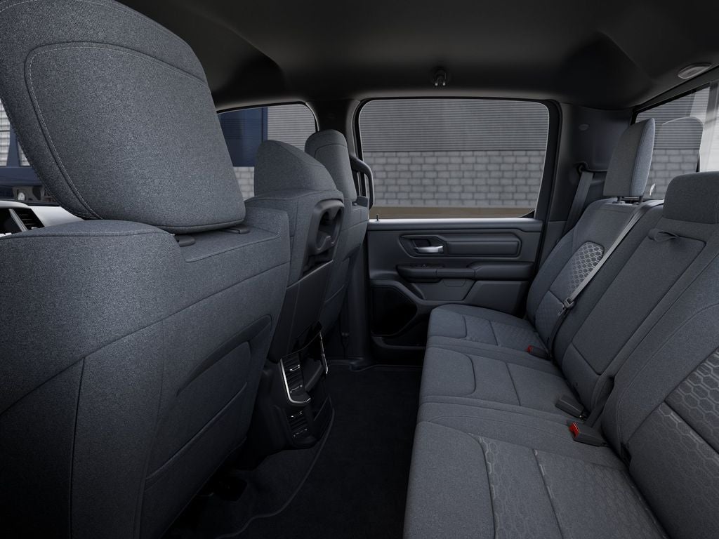 2027 RAM 1500 RAM 1500 TRADESMAN CREW CAB 4X2 5'7' BOX