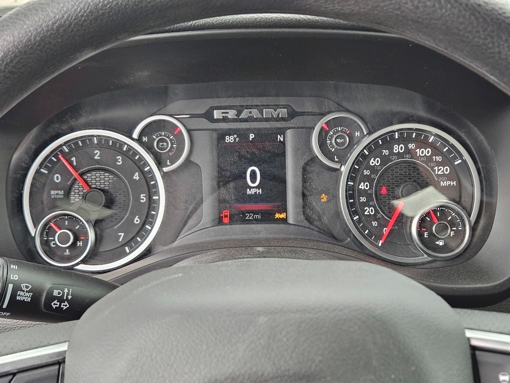 2026 RAM Ram 1500 RAM 1500 EXPRESS CREW CAB 4X2 5'7' BOX