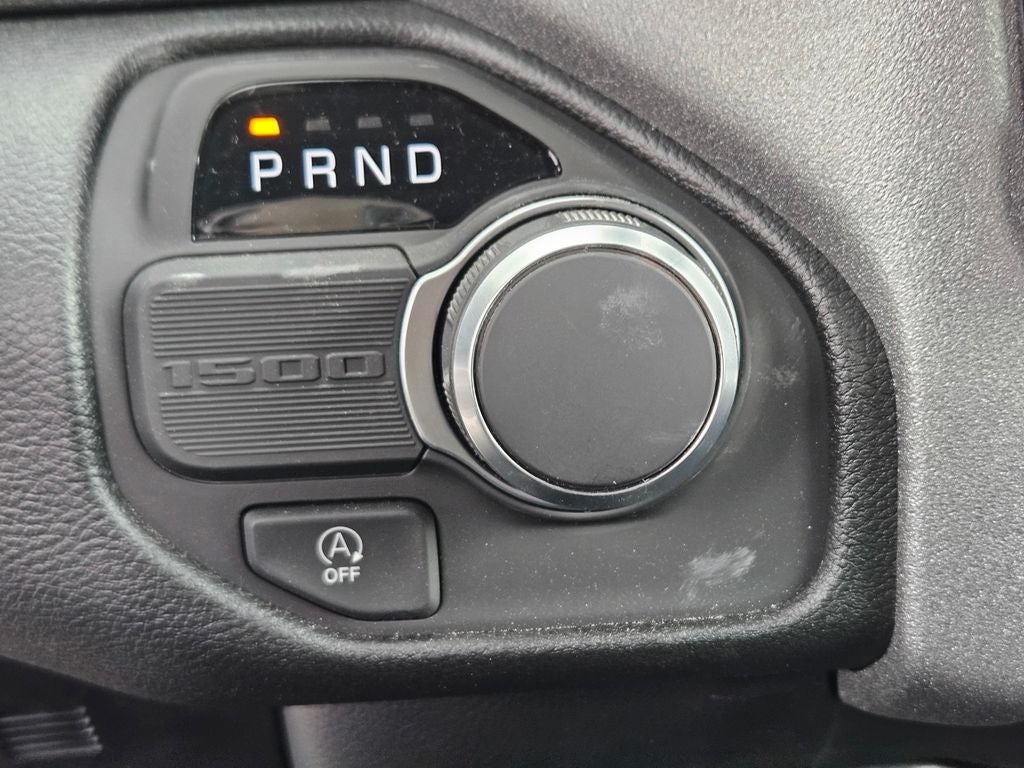 2026 RAM Ram 1500 RAM 1500 EXPRESS CREW CAB 4X2 5'7' BOX