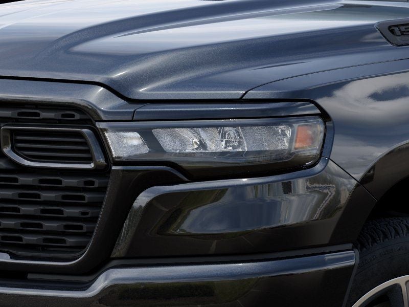 2026 RAM Ram 1500 RAM 1500 EXPRESS CREW CAB 4X2 5'7' BOX