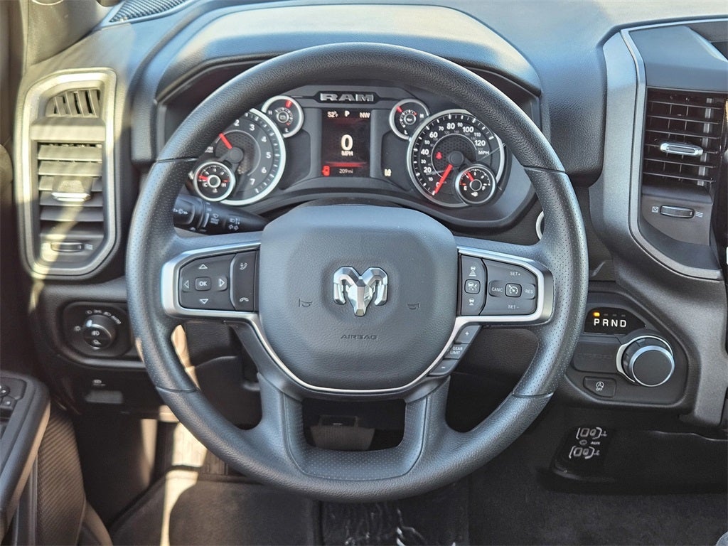 2026 RAM Ram 1500 RAM 1500 EXPRESS CREW CAB 4X2 5'7' BOX