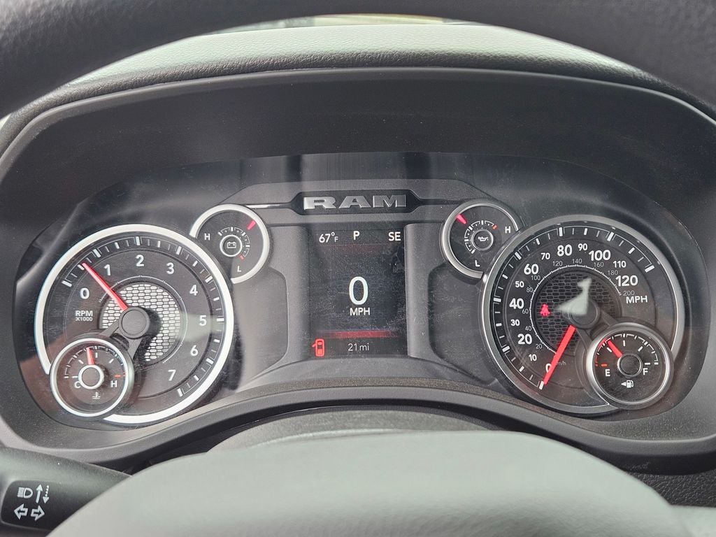 2026 RAM Ram 1500 RAM 1500 EXPRESS CREW CAB 4X2 5'7' BOX