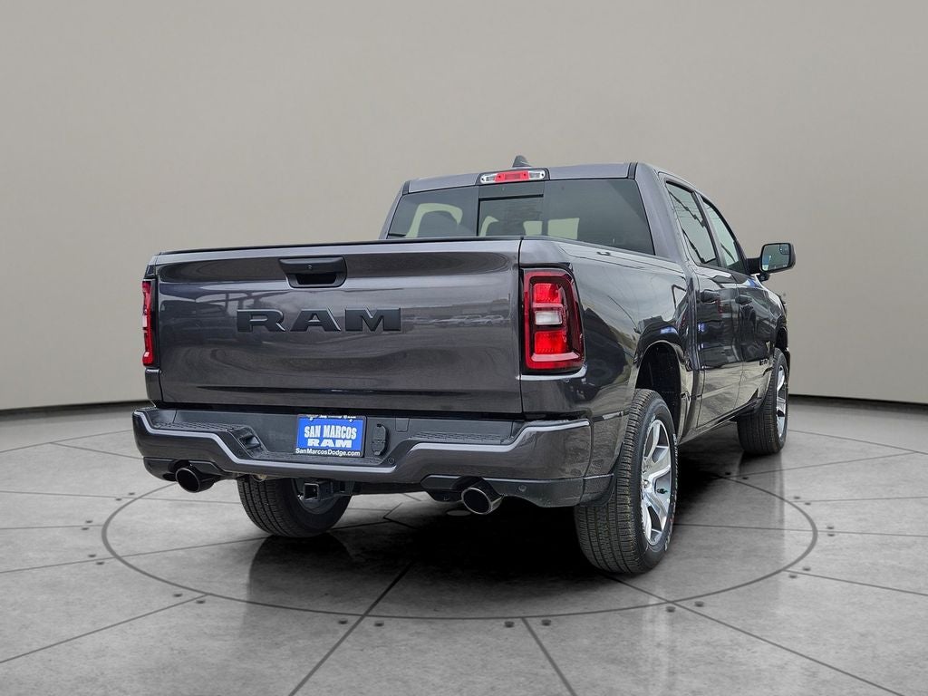 2026 RAM Ram 1500 RAM 1500 EXPRESS CREW CAB 4X2 5'7' BOX