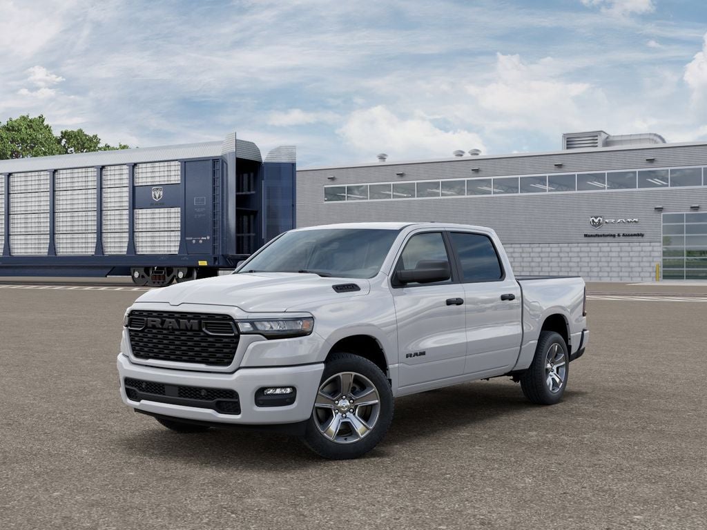 2026 RAM 1500 RAM 1500 EXPRESS CREW CAB 4X2 5'7' BOX
