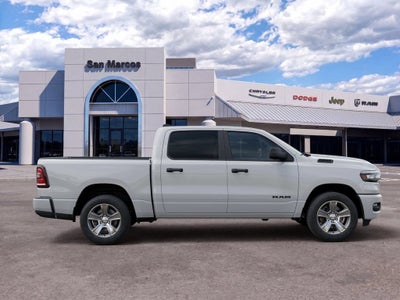 2026 RAM 1500 RAM 1500 EXPRESS CREW CAB 4X2 5'7' BOX